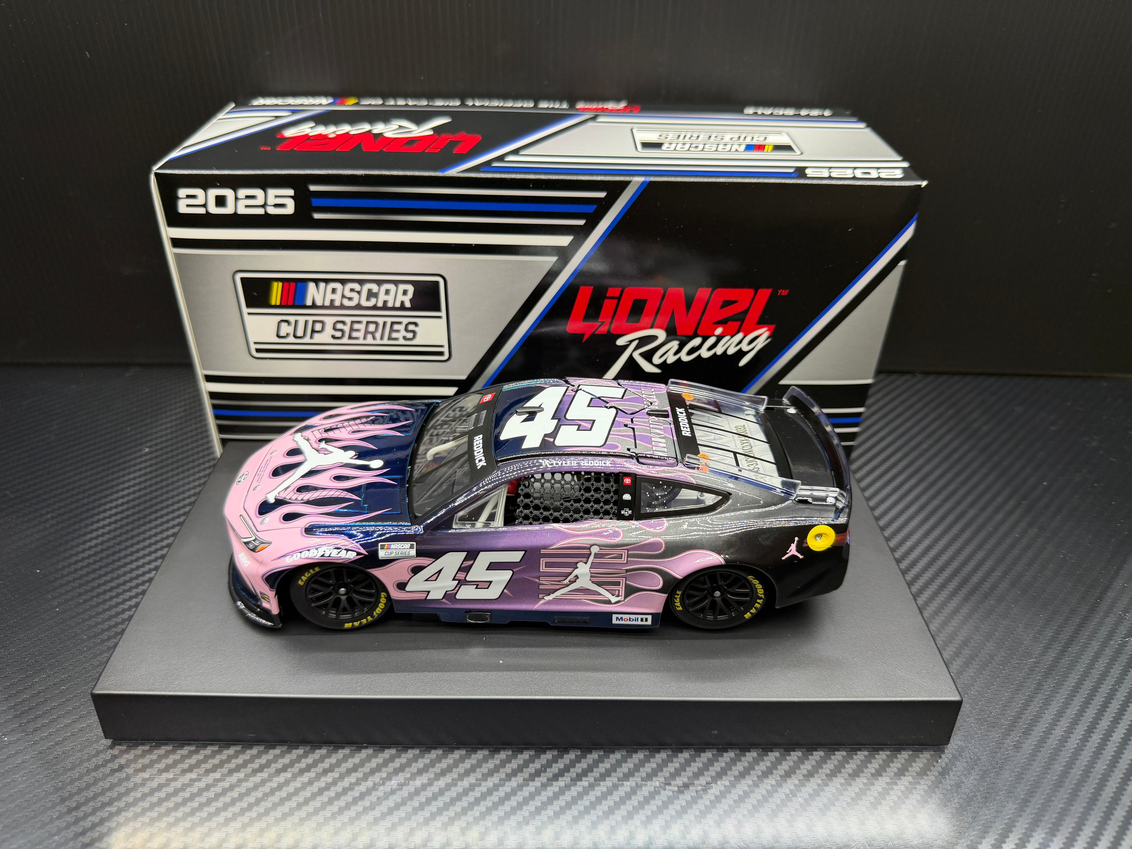 2025 Tyler Reddick 1:24 Jordan Brand Desert Sun COLOR CHROME Diecast