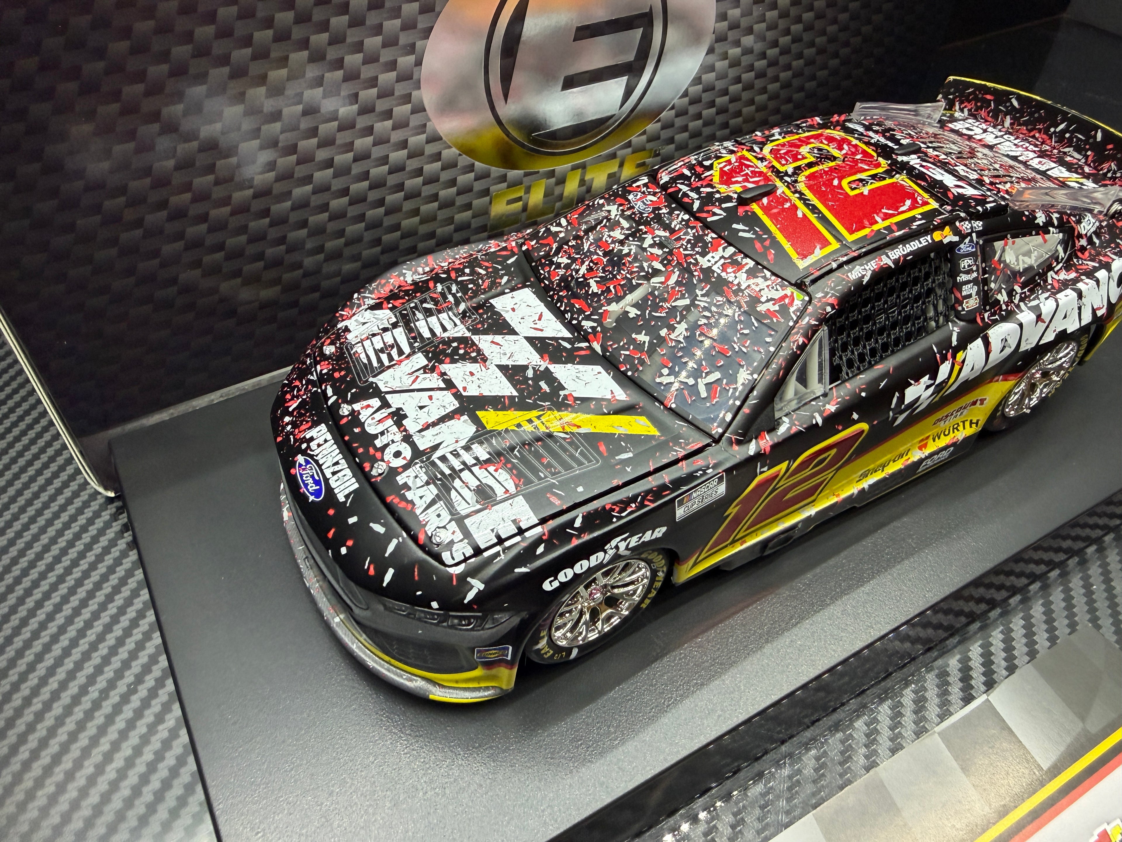 2025 Ryan Blaney 1:24 Advance Auto Parts Daytona ELITE Race Win Diecast
