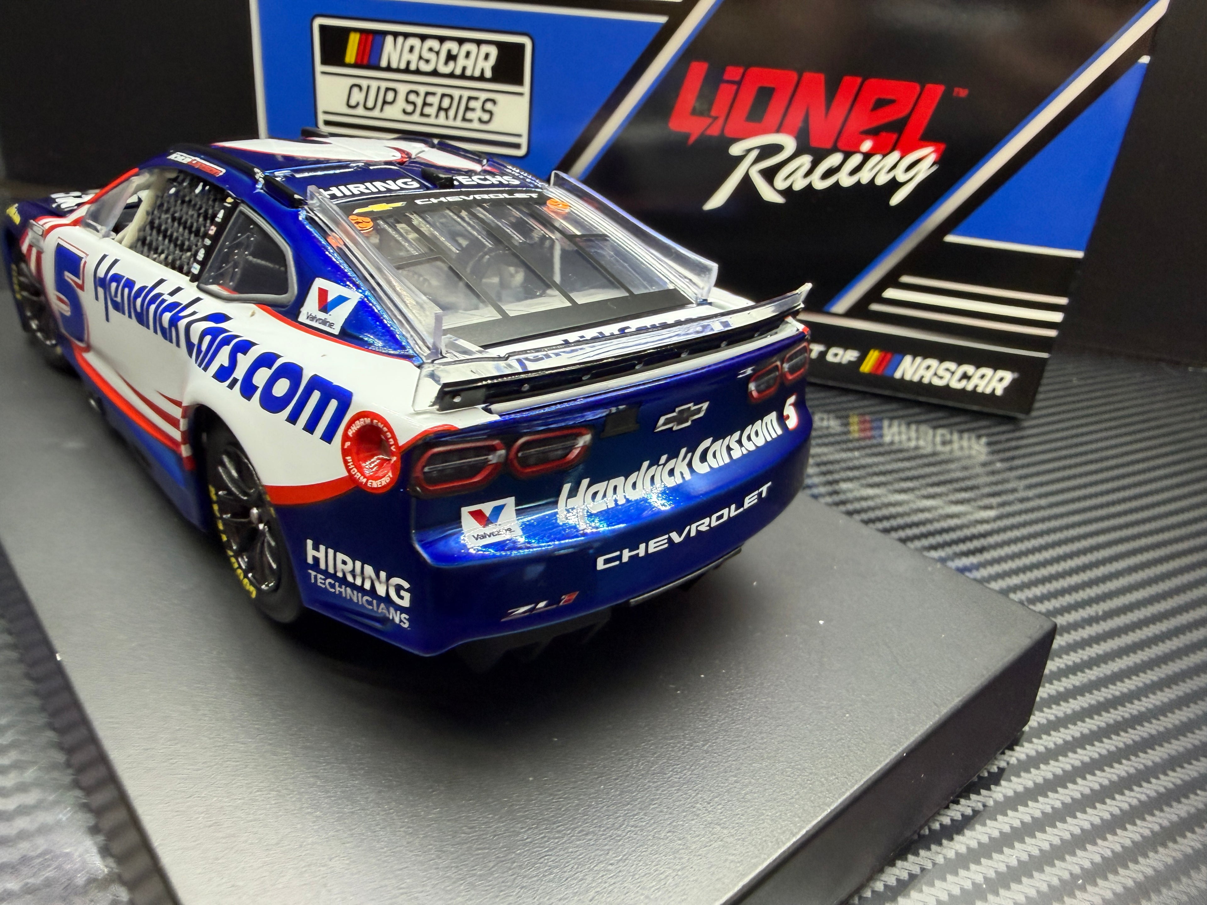 2026 Kyle Larson 1:24 Hendrickcars COLOR CHROME NASCAR Diecast