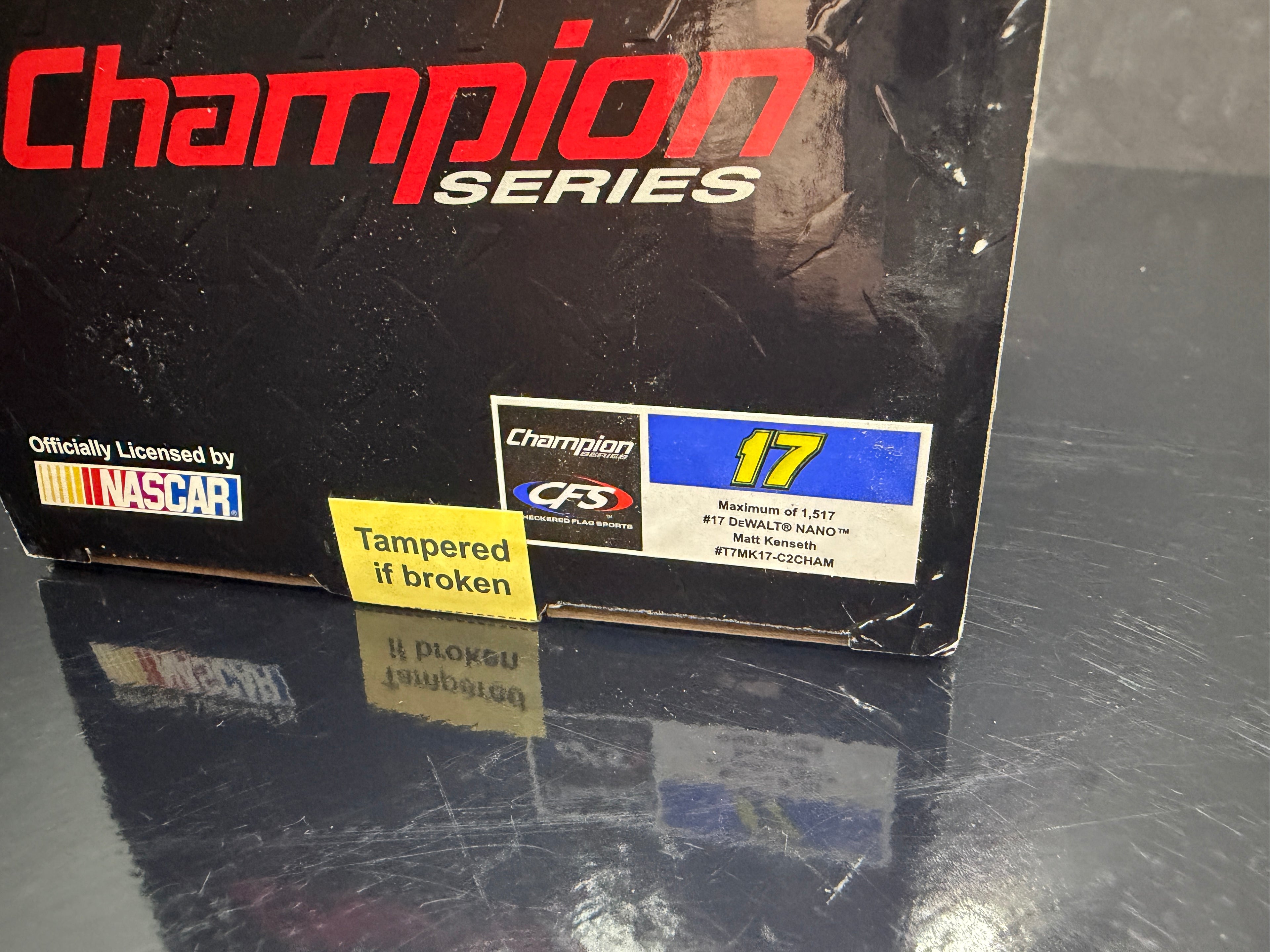 2007 Matt Kenseth 1:24 DeWALT Nano Technology CFS Champion Series Diecast