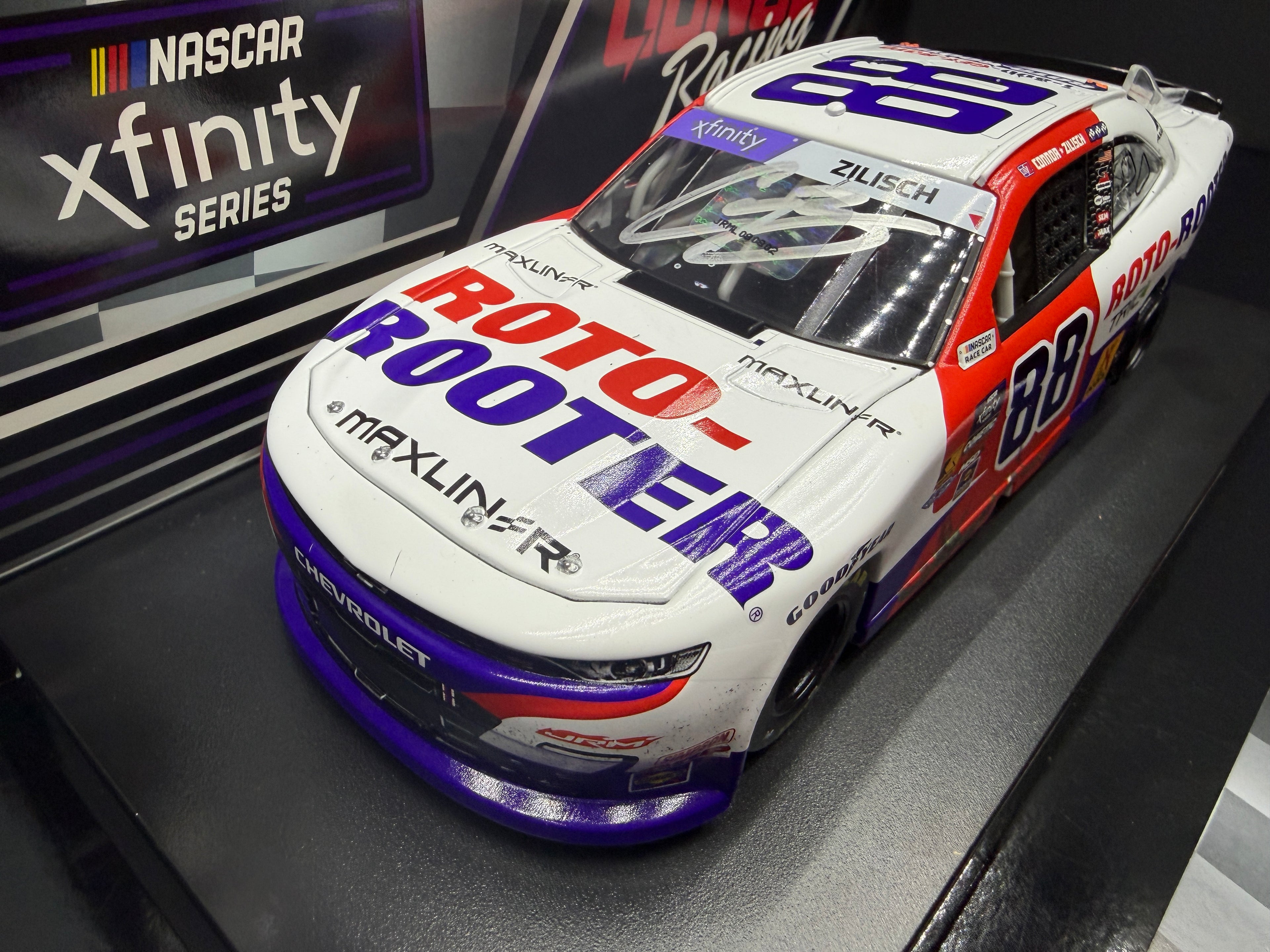 2025 Connor Zilisch 1:24 Roto-Rooter Sonoma Race Win Diecast (Autographed)
