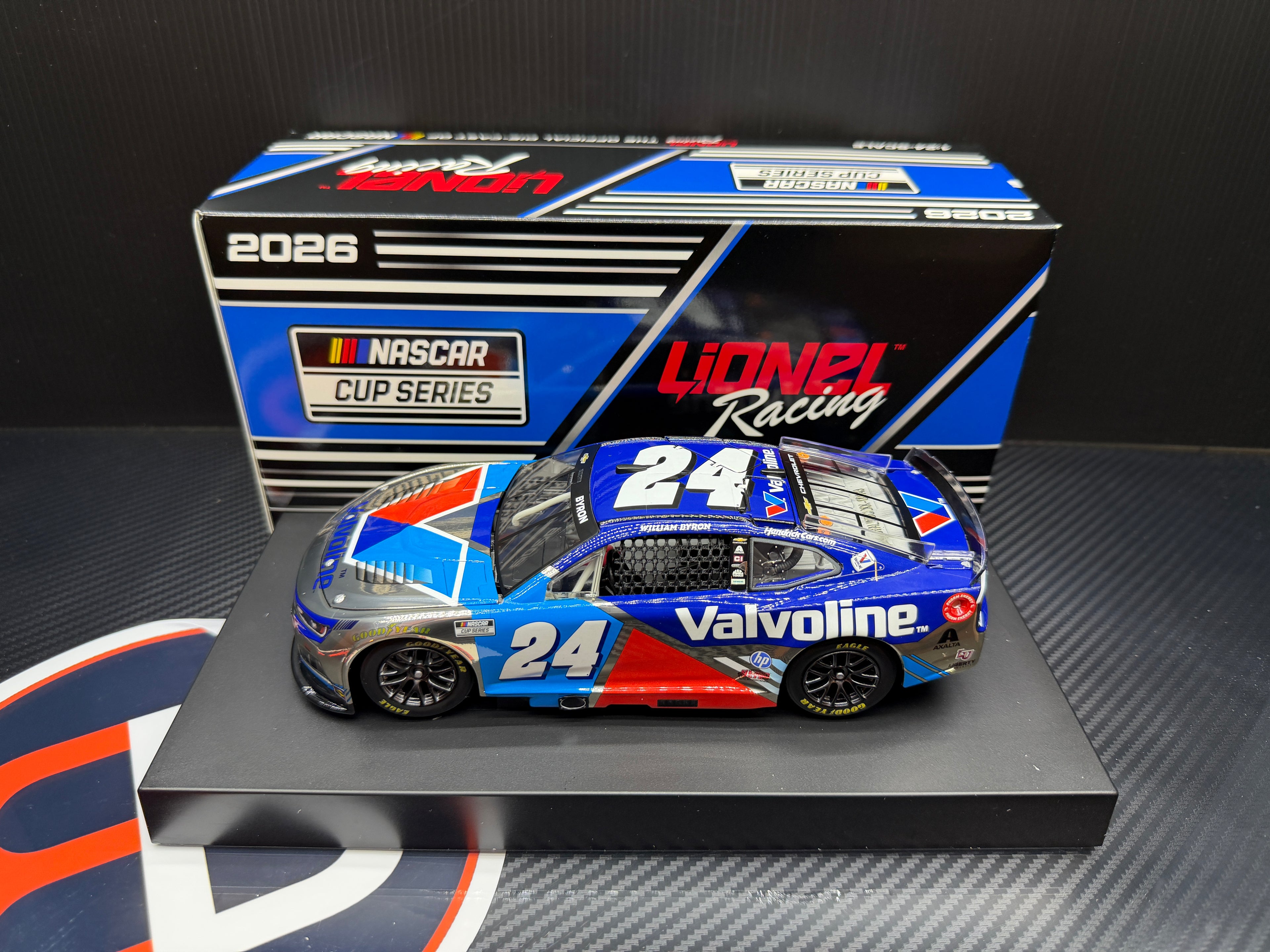 2026 William Byron 1:24 Valvoline COLOR CHROME NASCAR Diecast