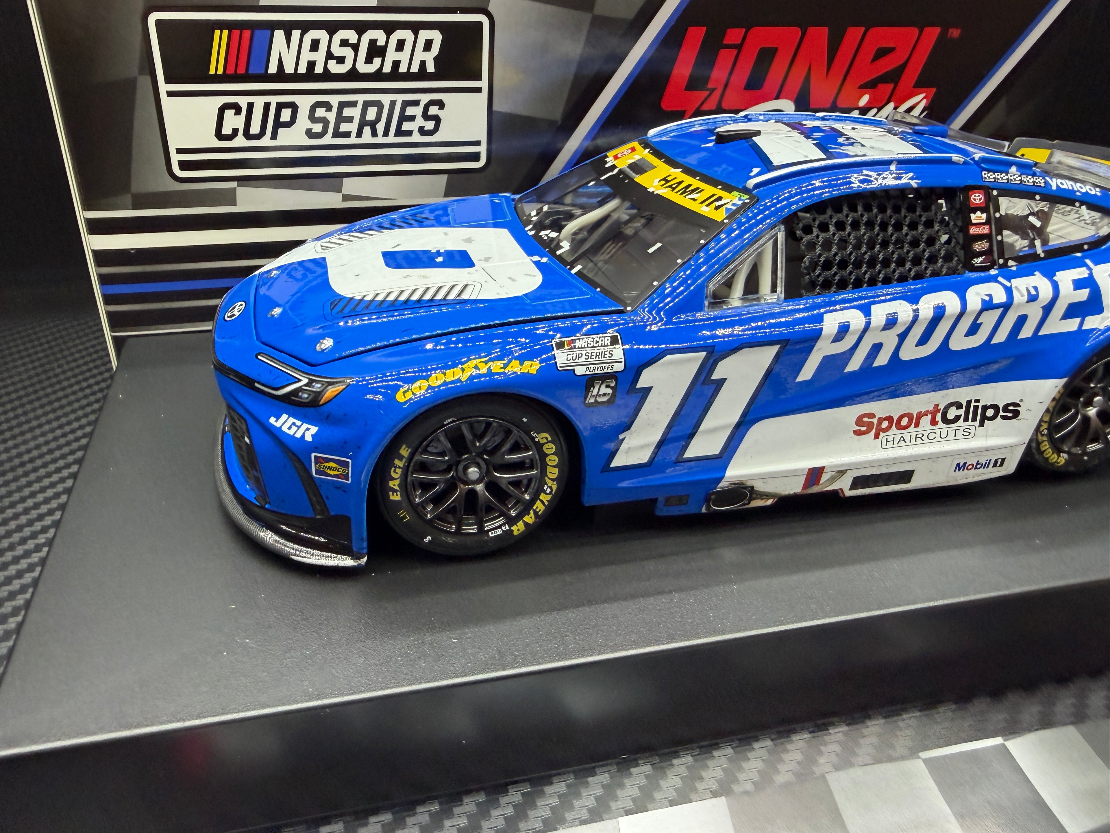2025 Denny Hamlin 1:24 Progressive WWT Gateway Race Win Diecast