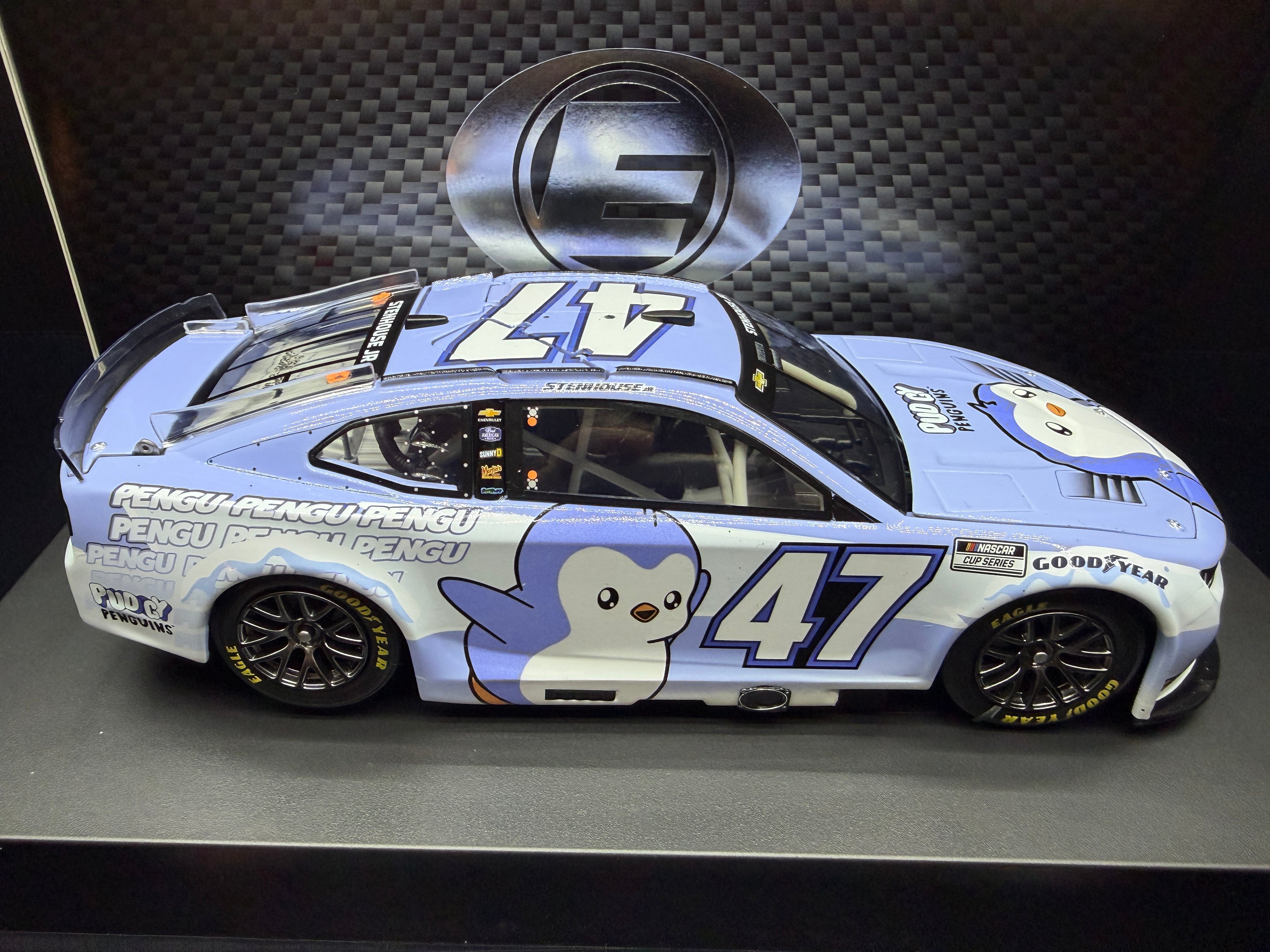2025 Ricky Stenhouse Jr 1:24 Pudgy Penguins Elite Diecast