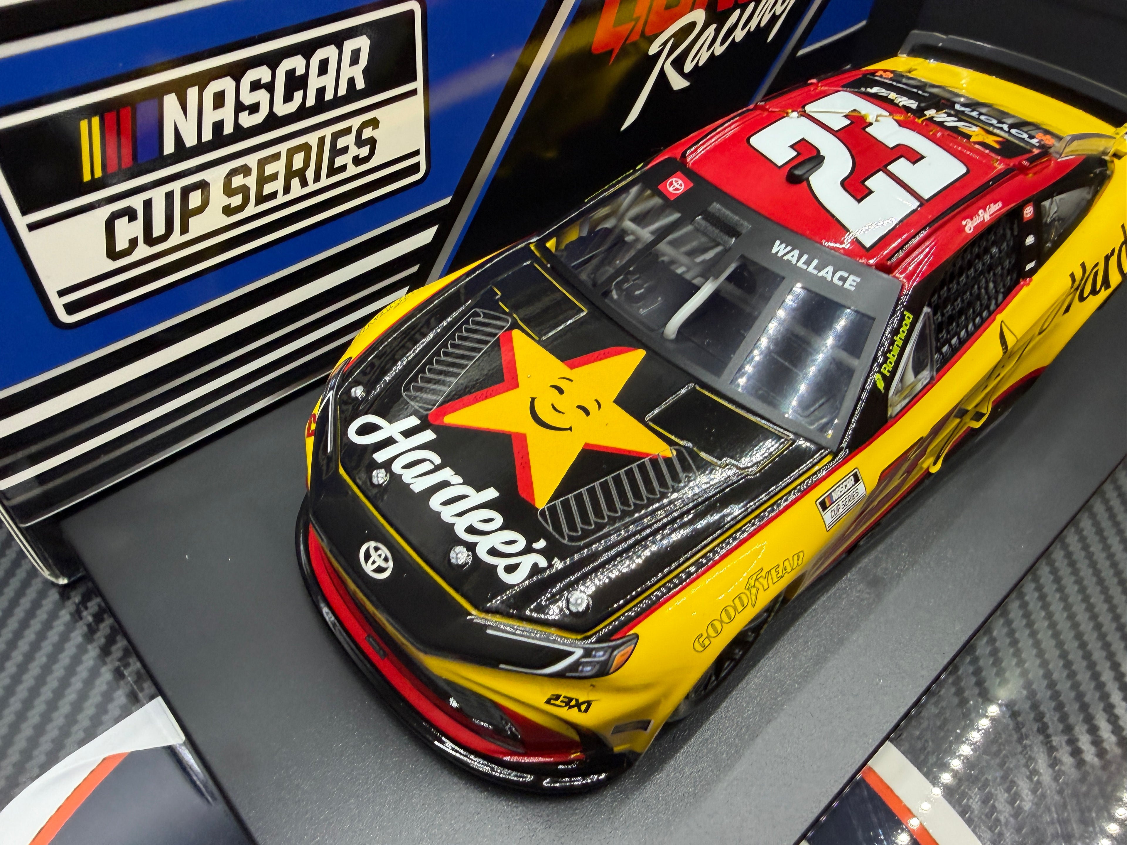 2026 Bubba Wallace 1:24 Hardee’s Diecast