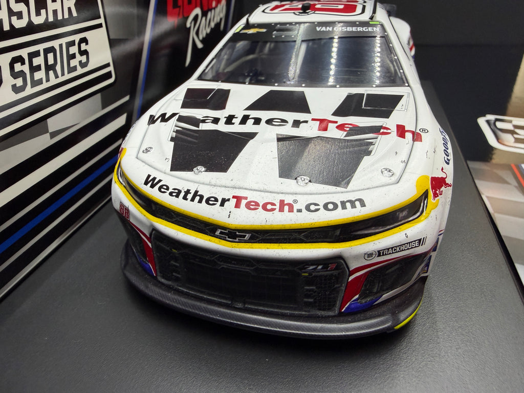 2025 Shane van Gisbergen 1:24 WeatherTech Chicago Street Course Race Win Diecast