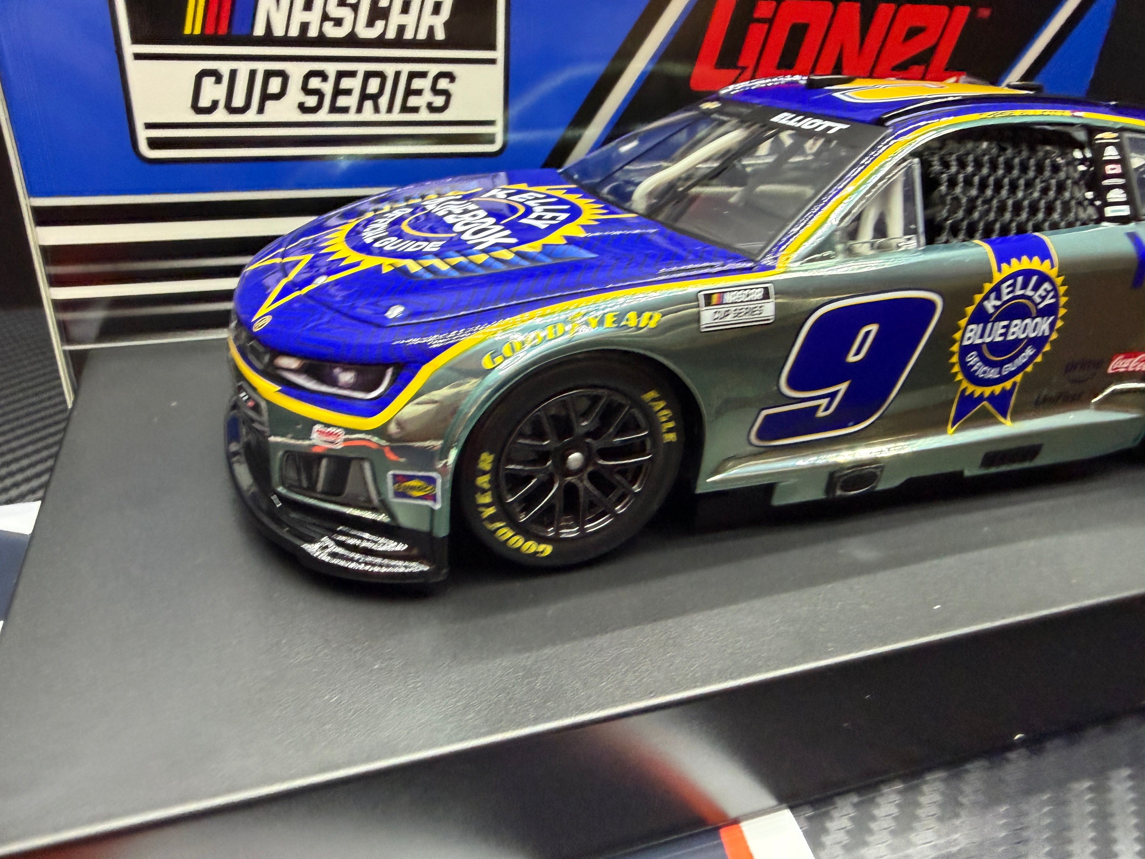 2026 Chase Elliott 1:24 Kelley Blue Book COLOR CHROME Diecast