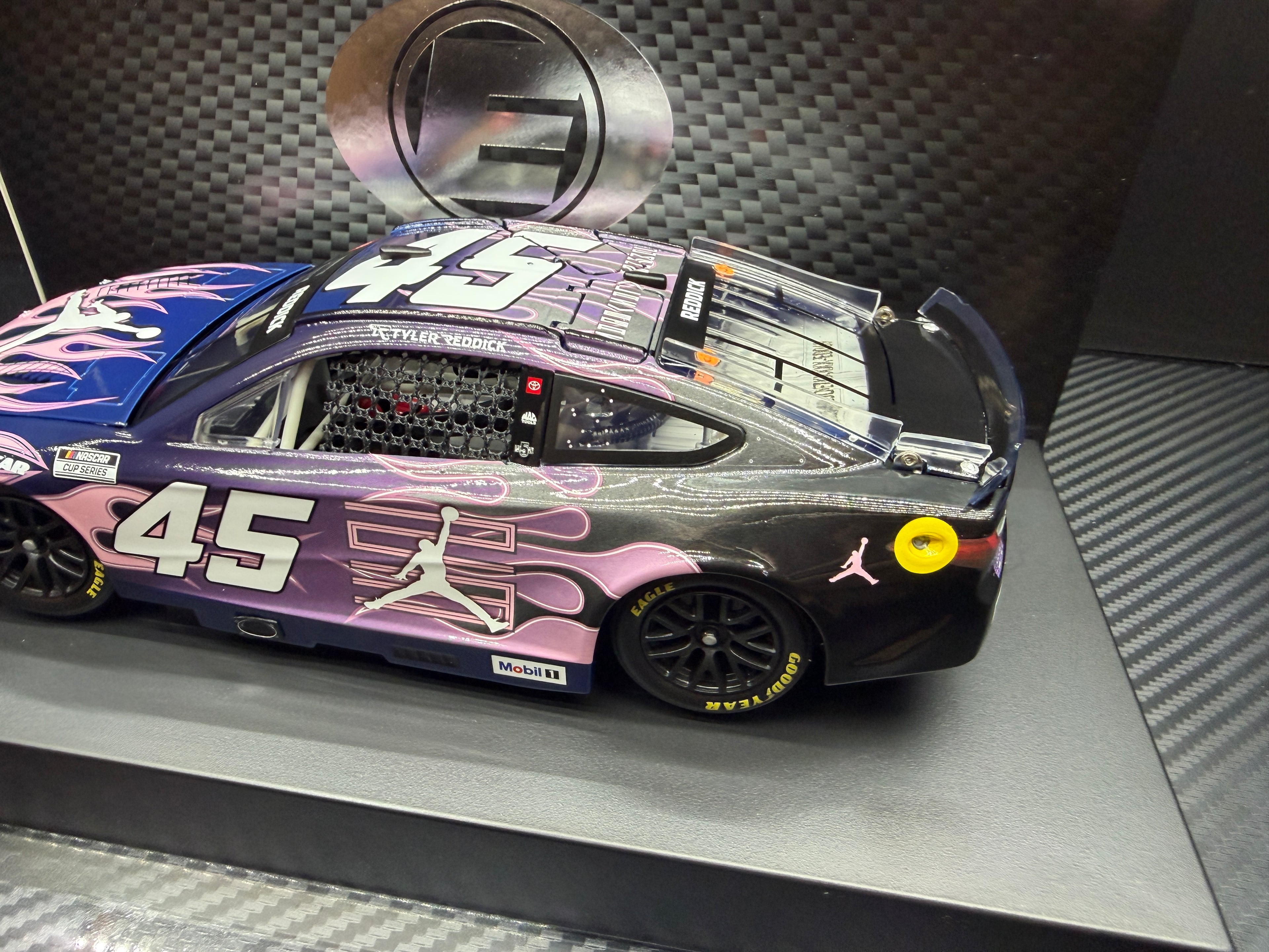 2025 Tyler Reddick 1:24 Jordan Brand Desert Sun ELITE Diecast