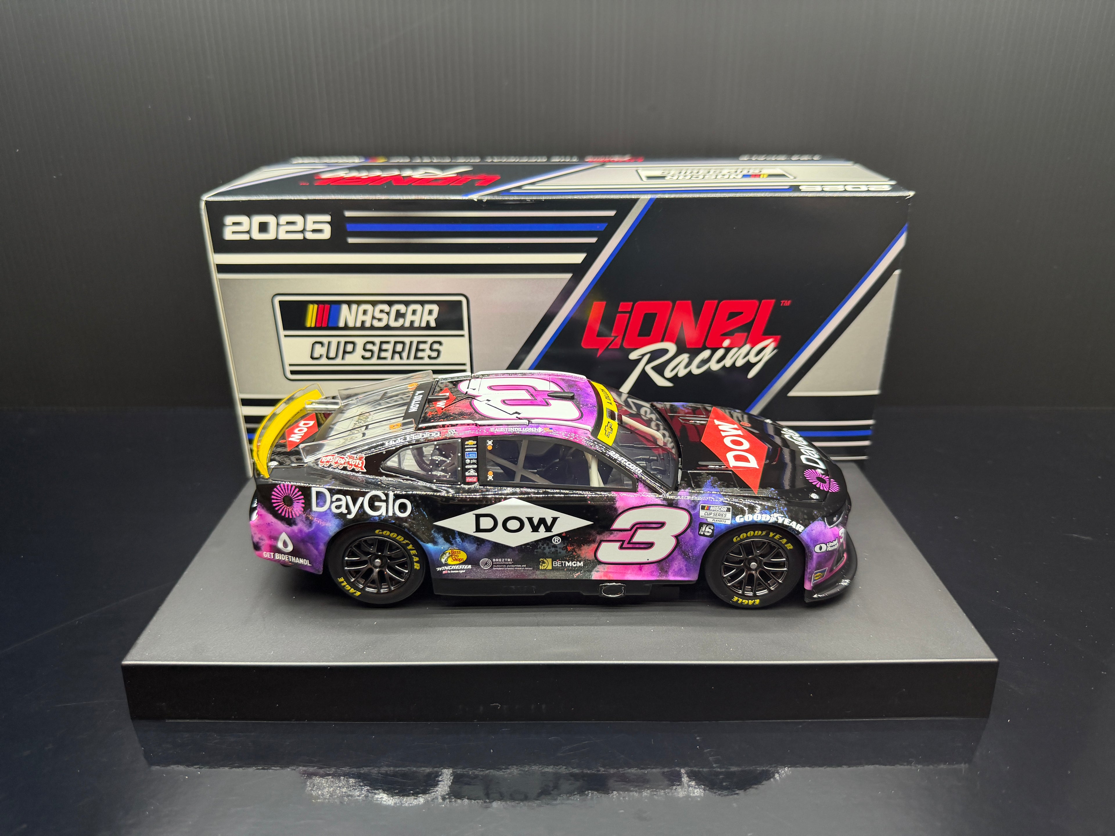 2025 Austin Dillon 1:24 DOW Dayglo Diecast