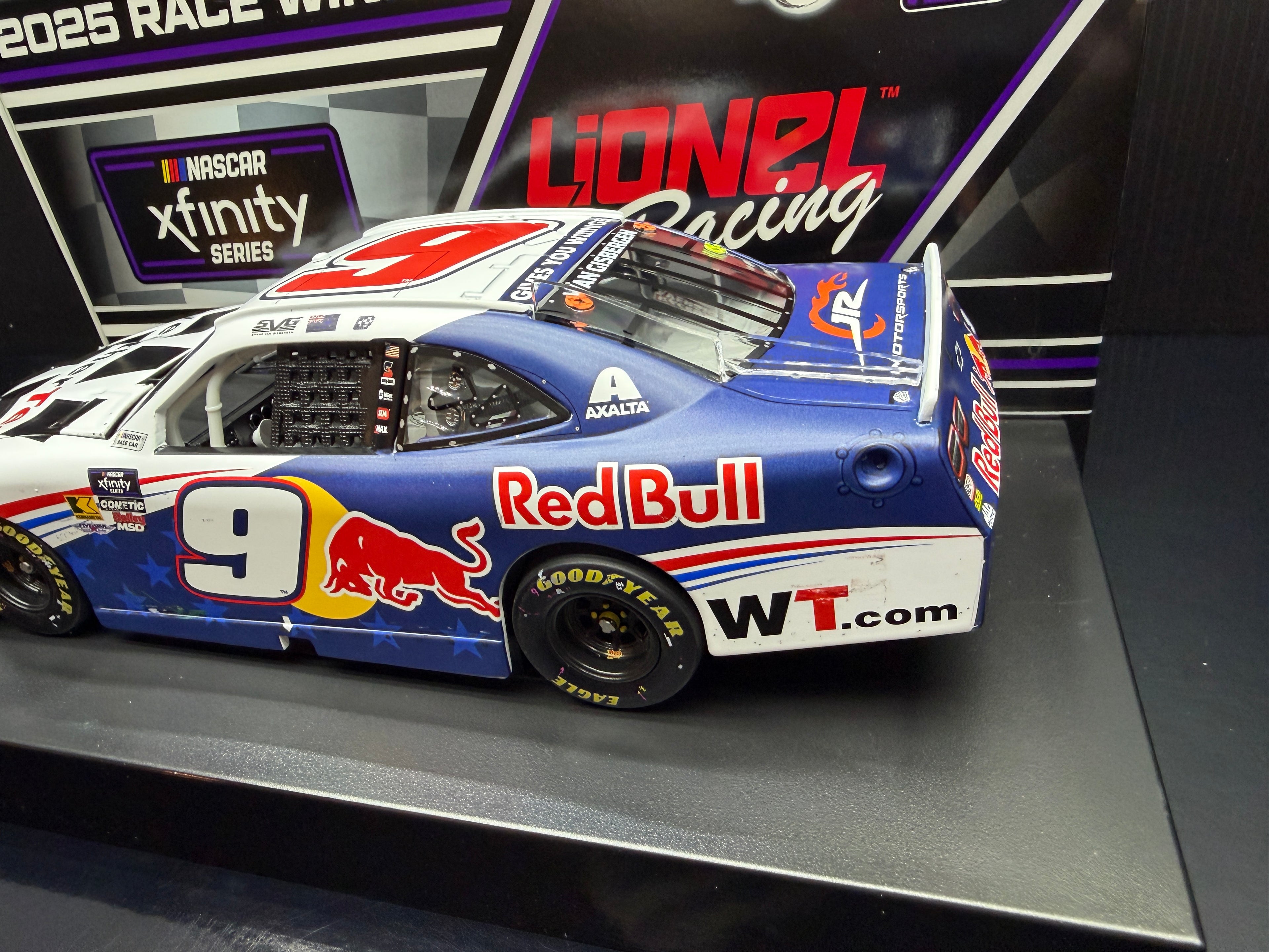 2025 Shane van Gisbergen 1:24 WeatherTech / Red Bull Chicago Street Course Race Win Diecast