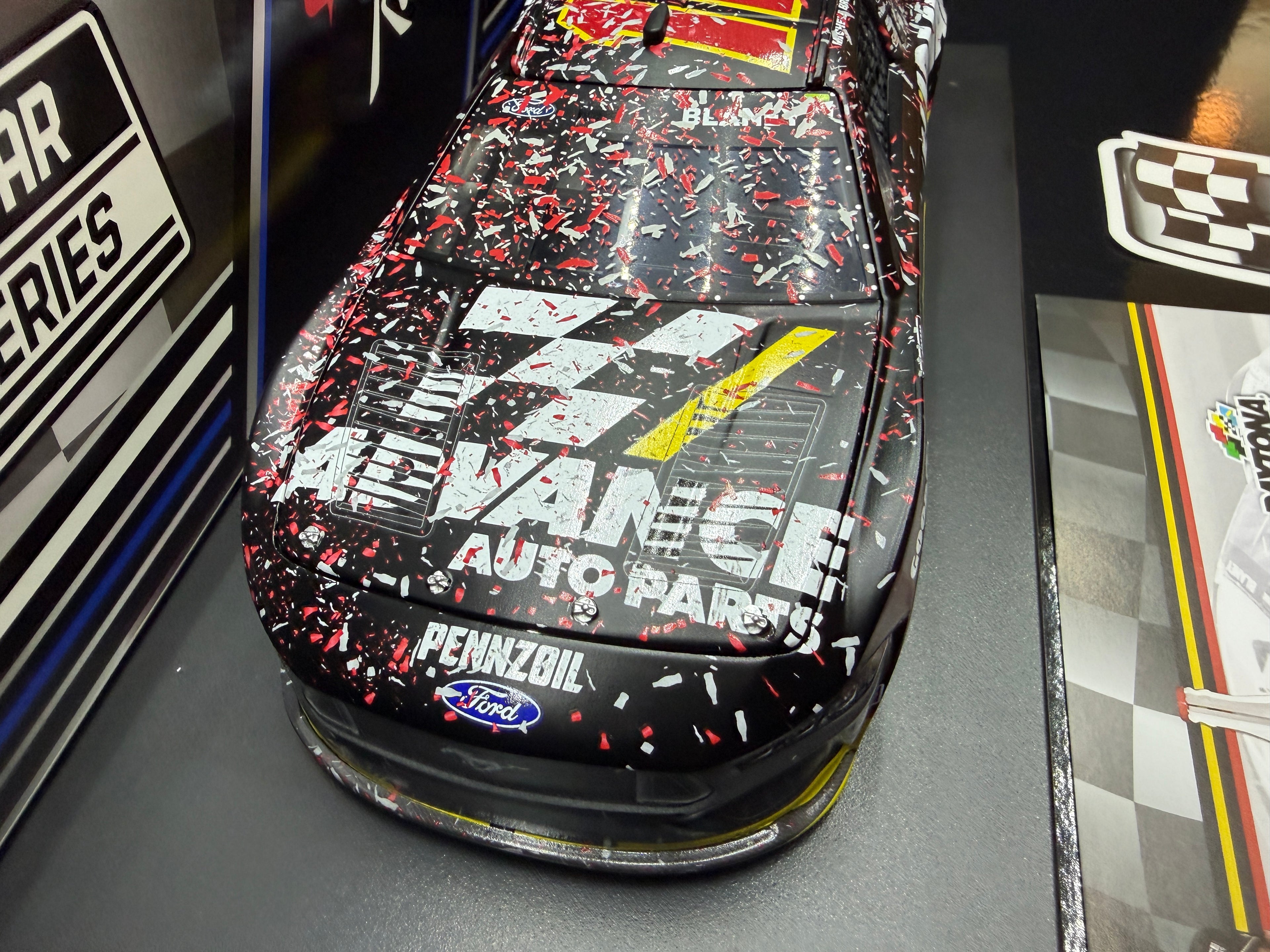 2025 Ryan Blaney 1:24 Advance Auto Parts Daytona Race Win Diecast