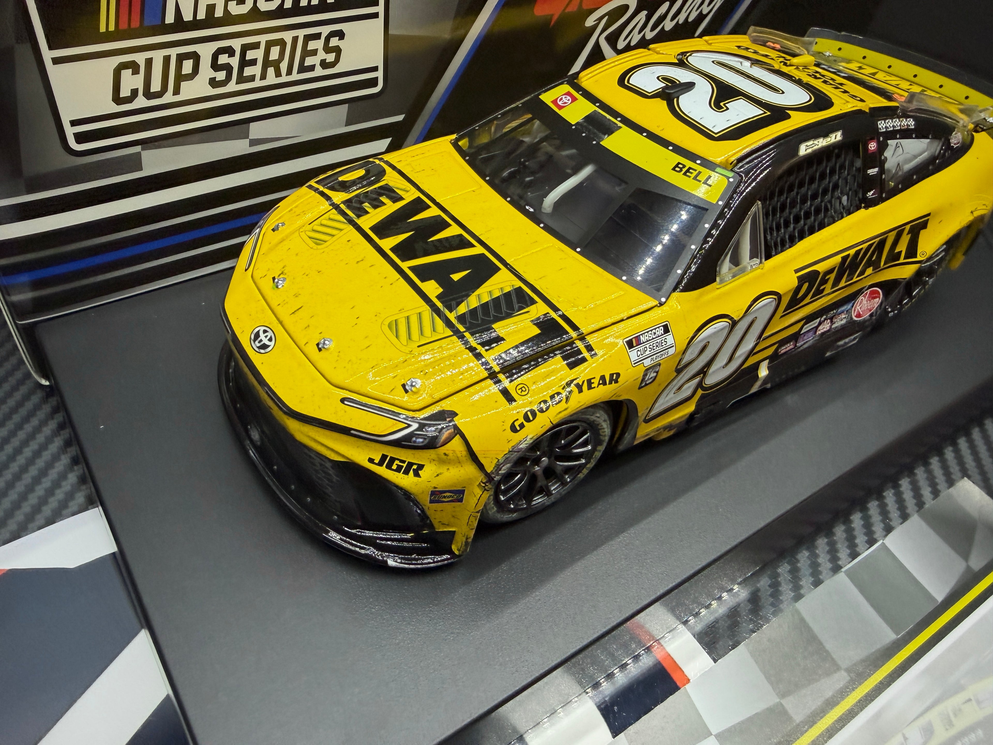 2025 Christopher Bell 1:24 DeWalt Bristol Race Win Diecast