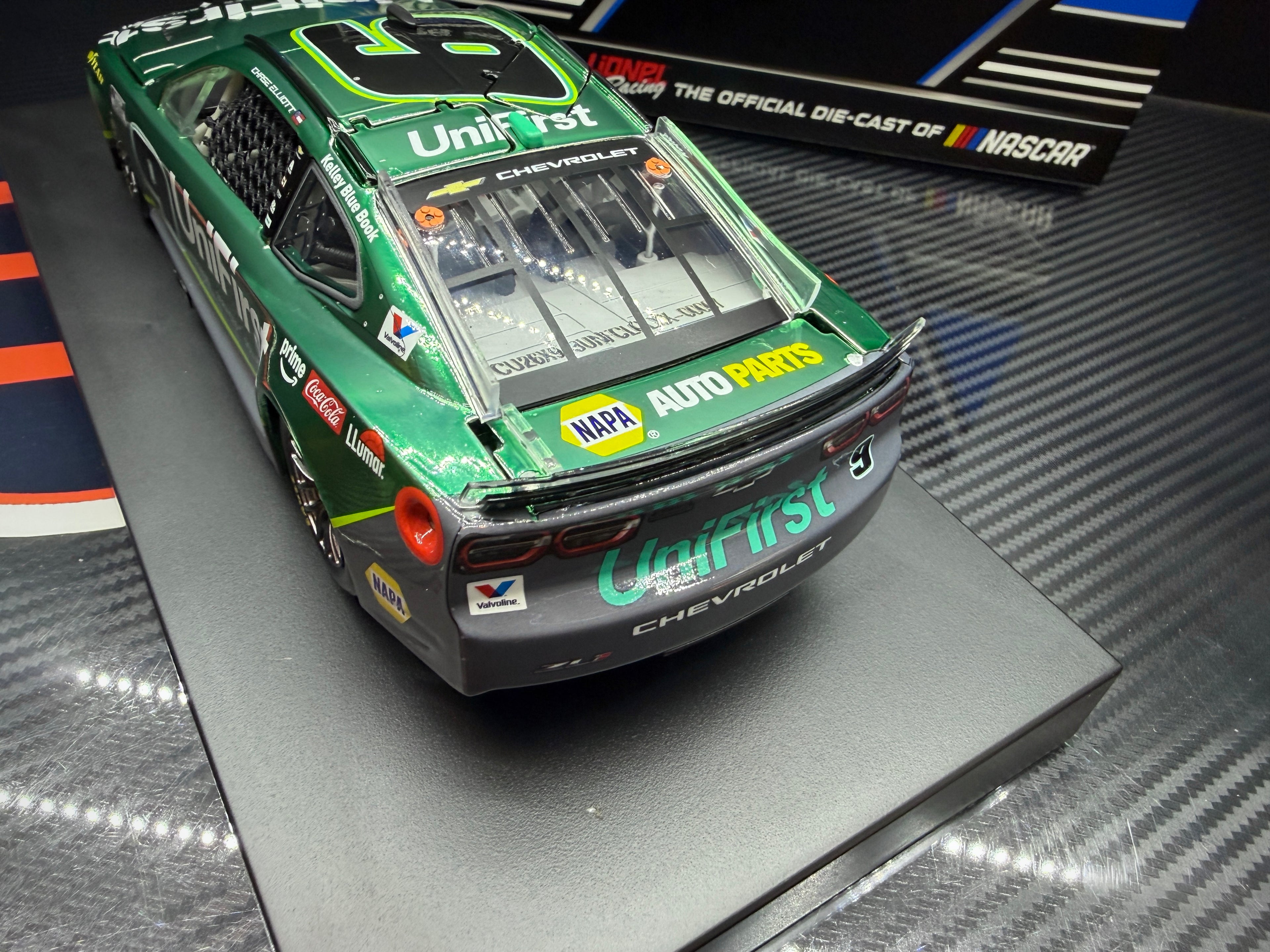 2026 Chase Elliott 1:24 UniFirst COLOR CHROME Diecast
