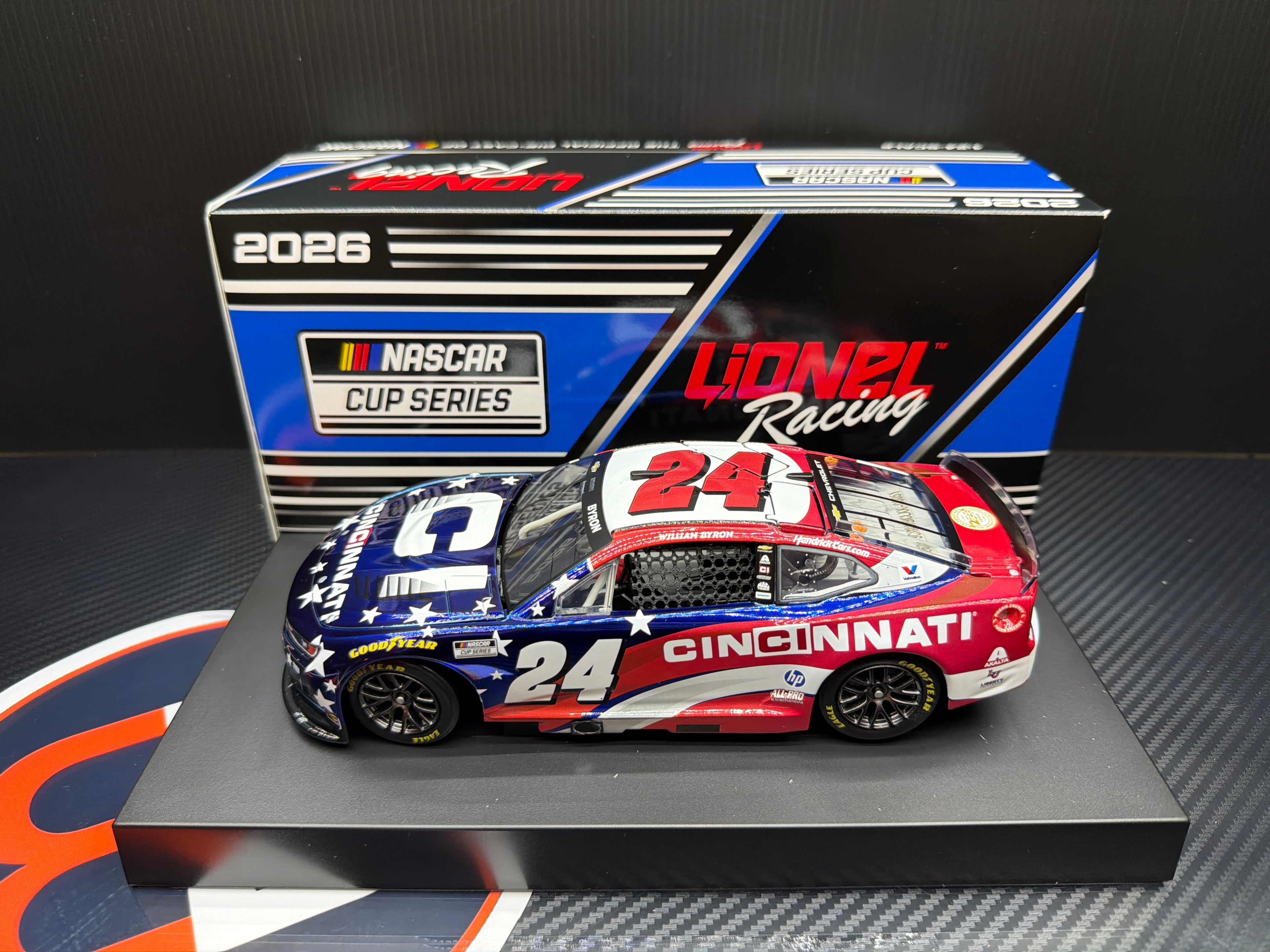 2026 William Byron 1:24 Cincinnati COLOR CHROME Diecast