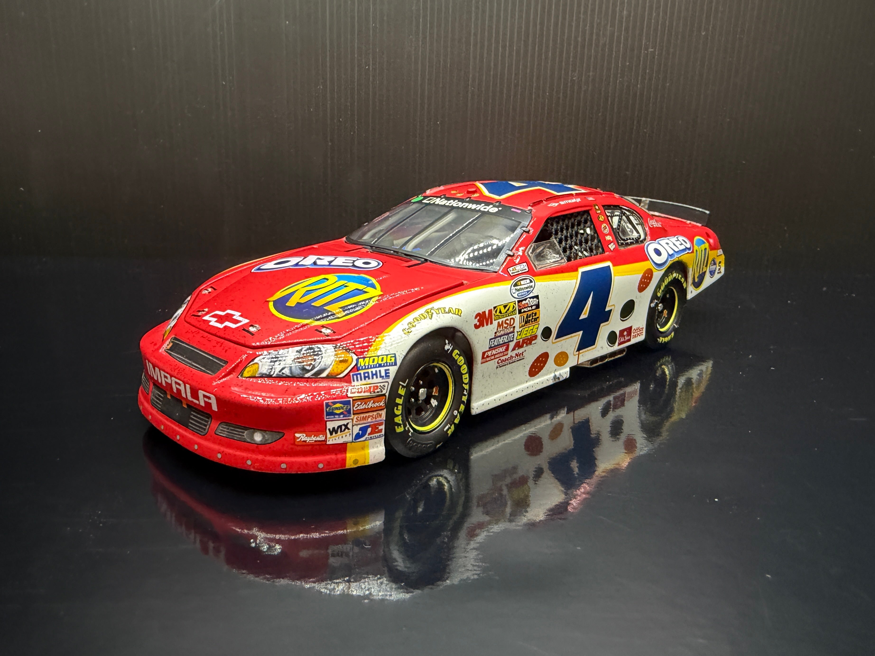 2010 Tony Stewart 1:24 Oreo / Ritz Daytona Race Win Diecast