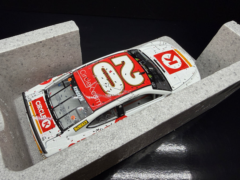 2017 Matt Kenseth 1:24 Circle K Phoenix Race Win Diecast