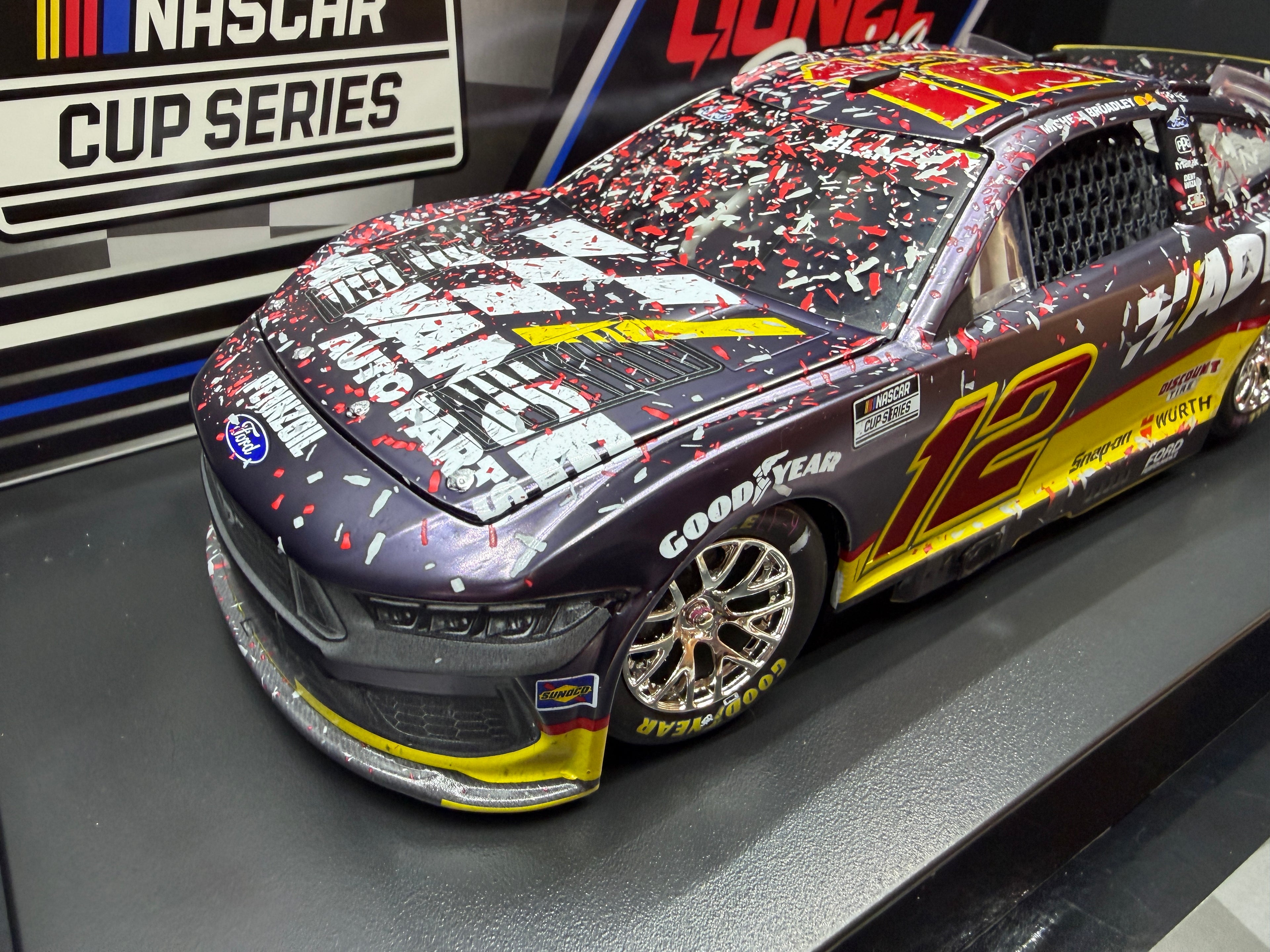 2025 Ryan Blaney 1:24 Advance Auto Parts Daytona Race Win Color Chrome Diecast