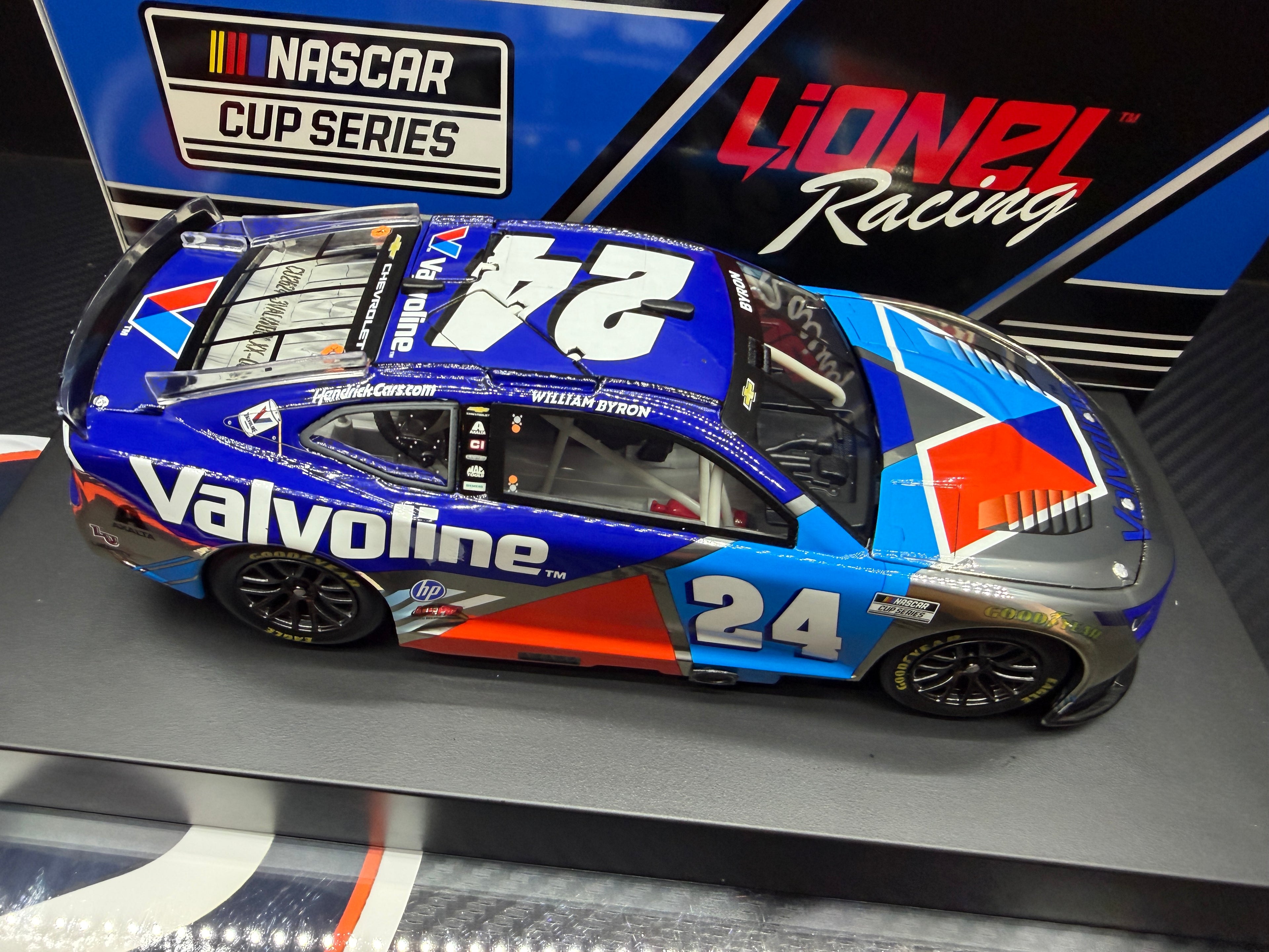 2026 William Byron 1:24 Valvoline COLOR CHROME NASCAR Diecast