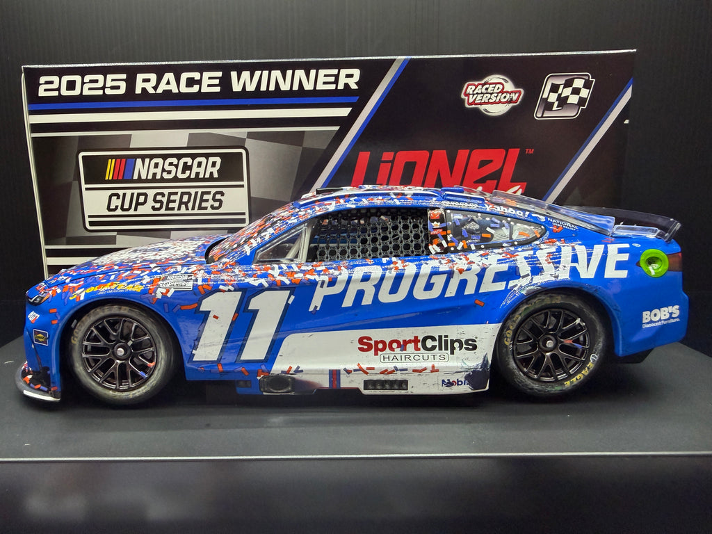 2025 Denny Hamlin 1:24 Progressive Dover Race Win Diecast