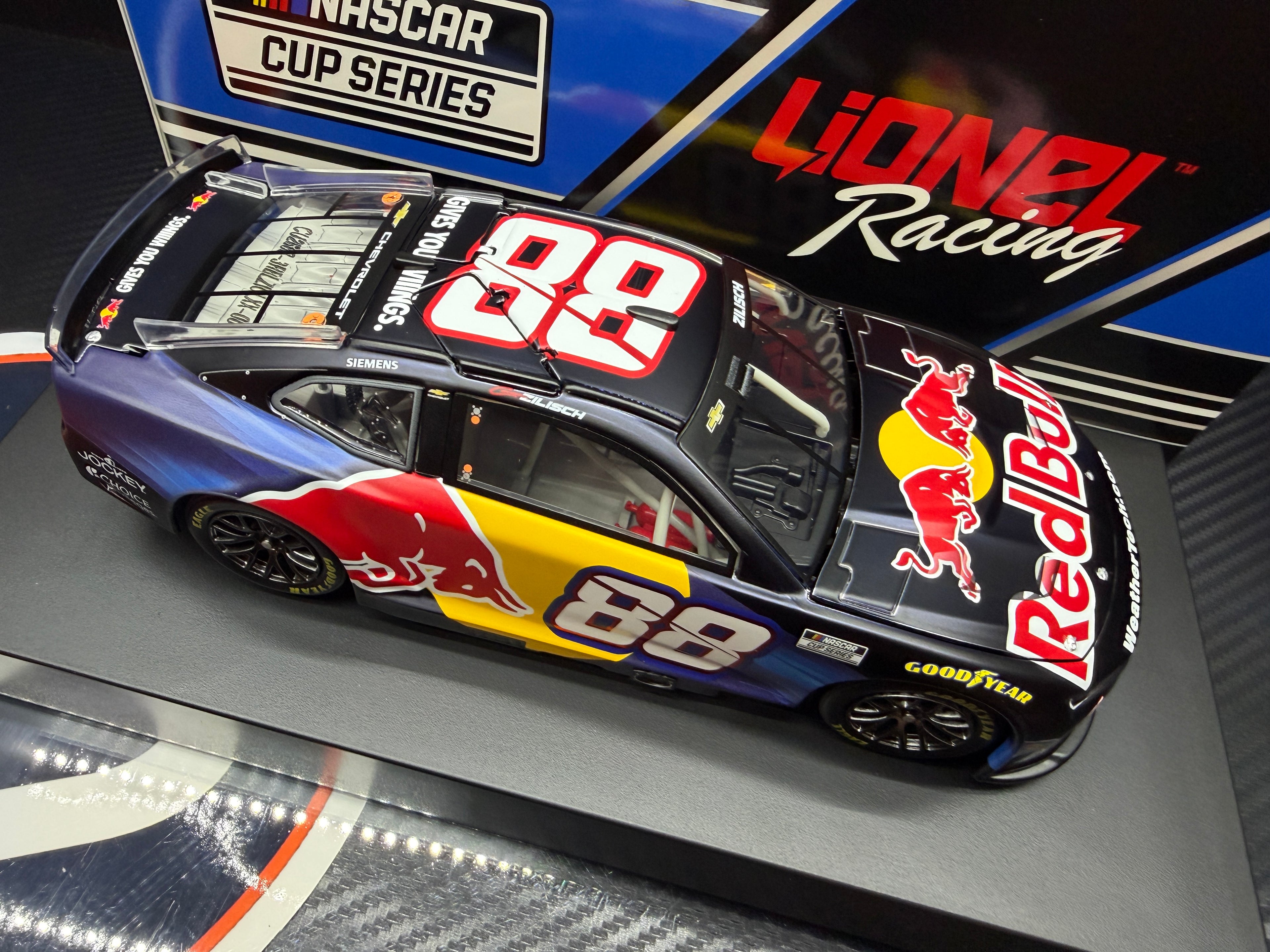2026 Connor Zilisch 1:24 Red Bull COLOR CHROME NASCAR Diecast