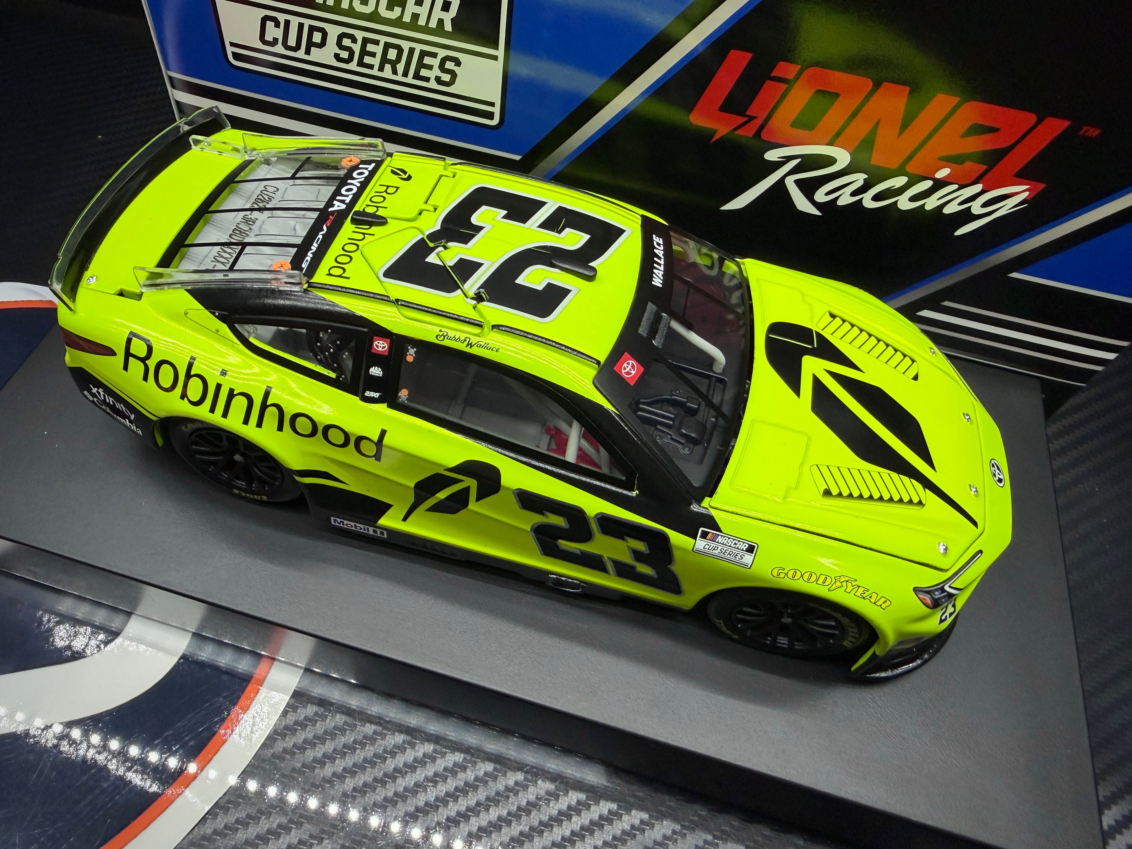 2026 Bubba Wallace 1:24 Robinhood NASCAR Diecast