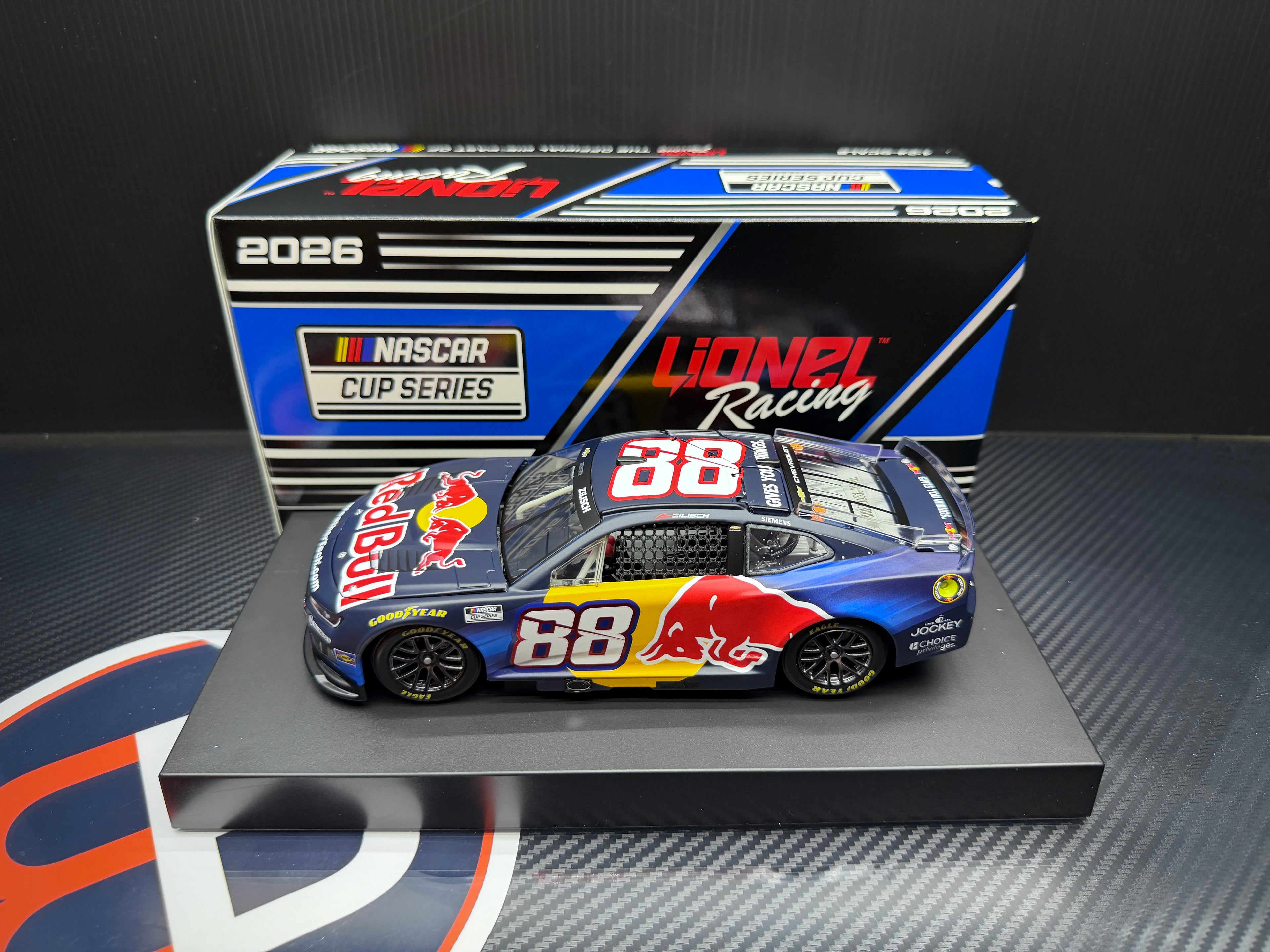 2026 Connor Zilisch 1:24 Red Bull Diecast