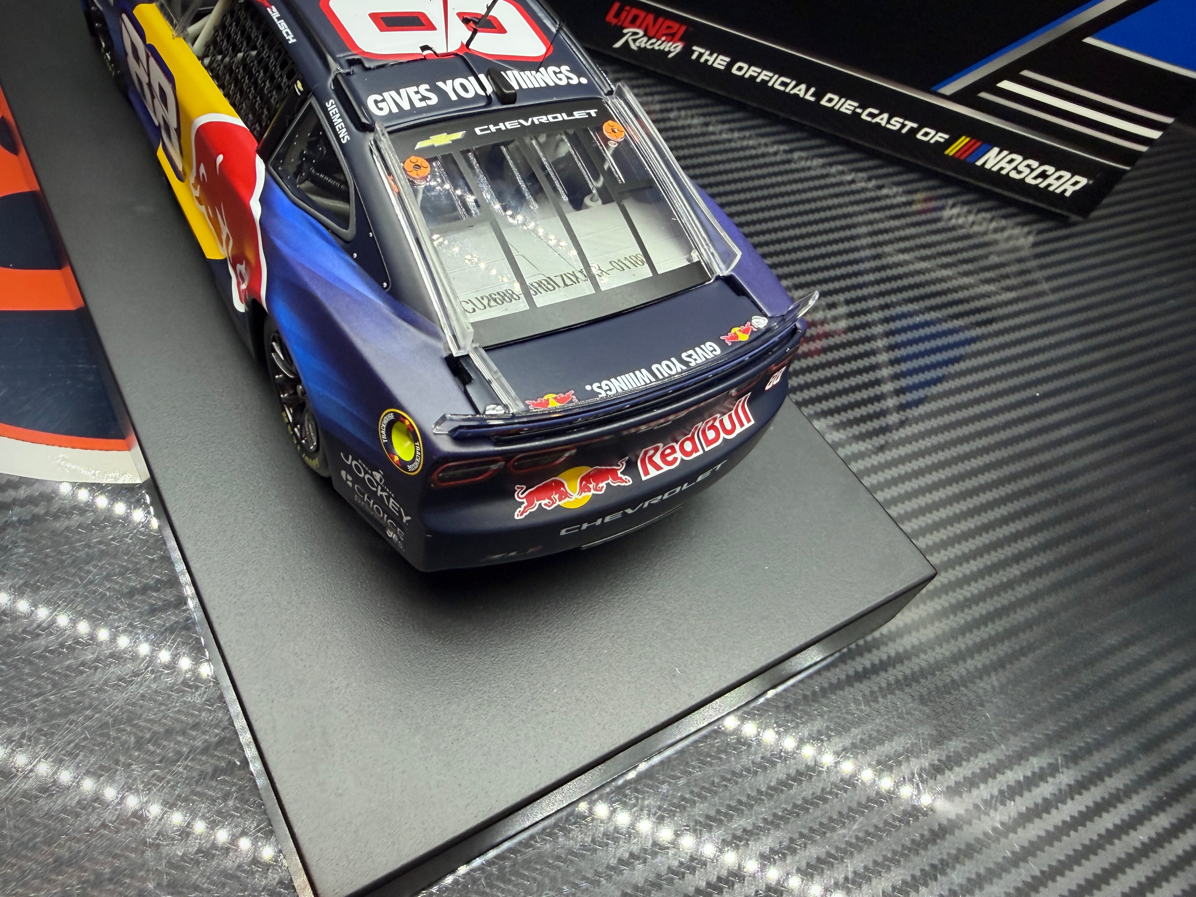 2026 Connor Zilisch 1:24 Red Bull Diecast