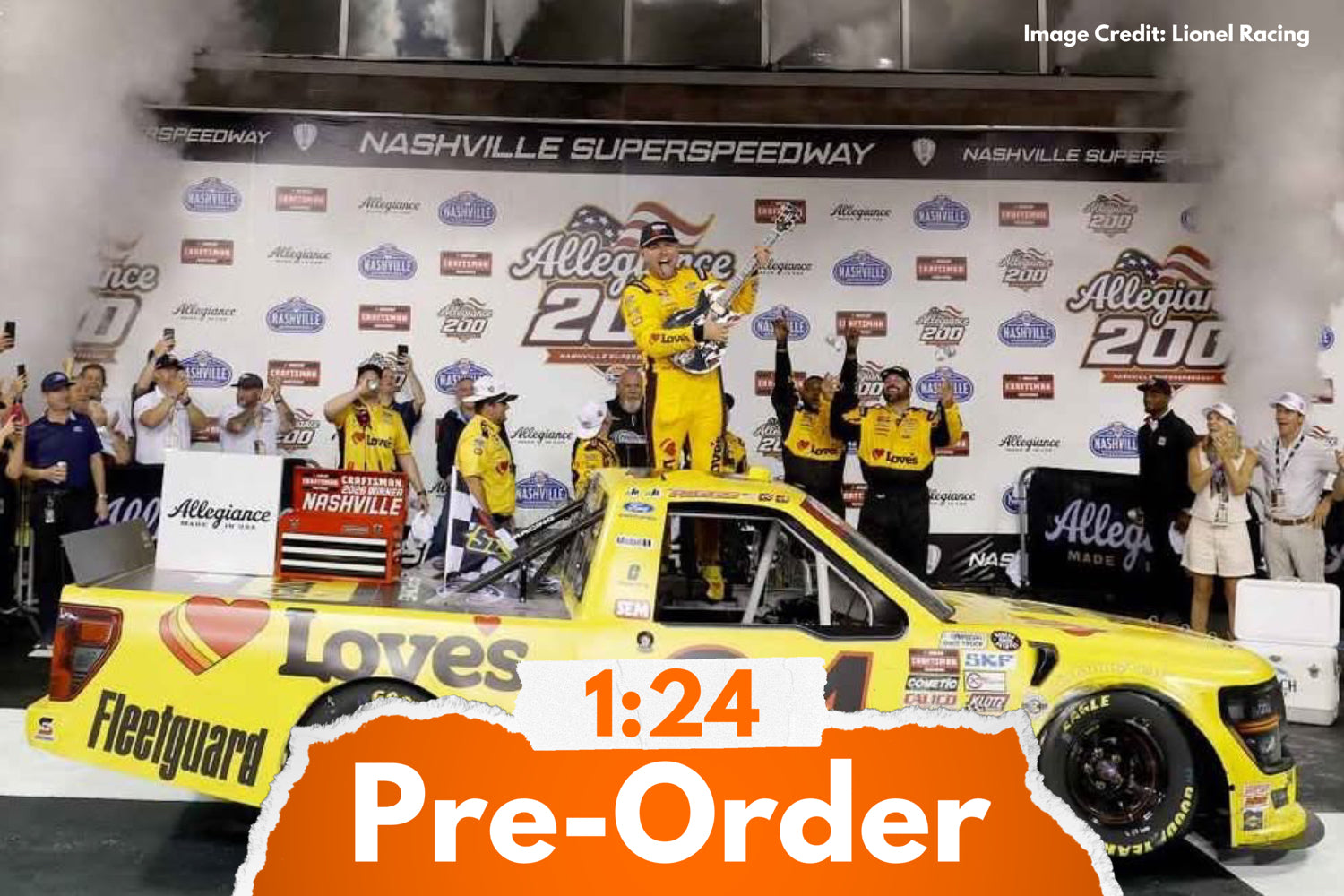 2026 Layne Riggs 1:24 Love’s / Fleetguard Nashville Race Win Diecast