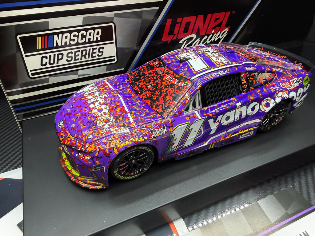 2025 Denny Hamlin 1:24 Yahoo! Michigan Race Win Diecast