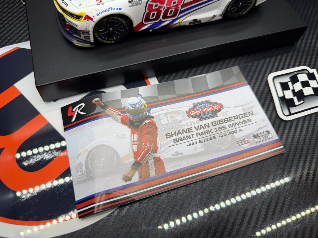 2025 Shane van Gisbergen 1:24 WeatherTech Chicago Street Course Race Win DAMAGED BOX Diecast