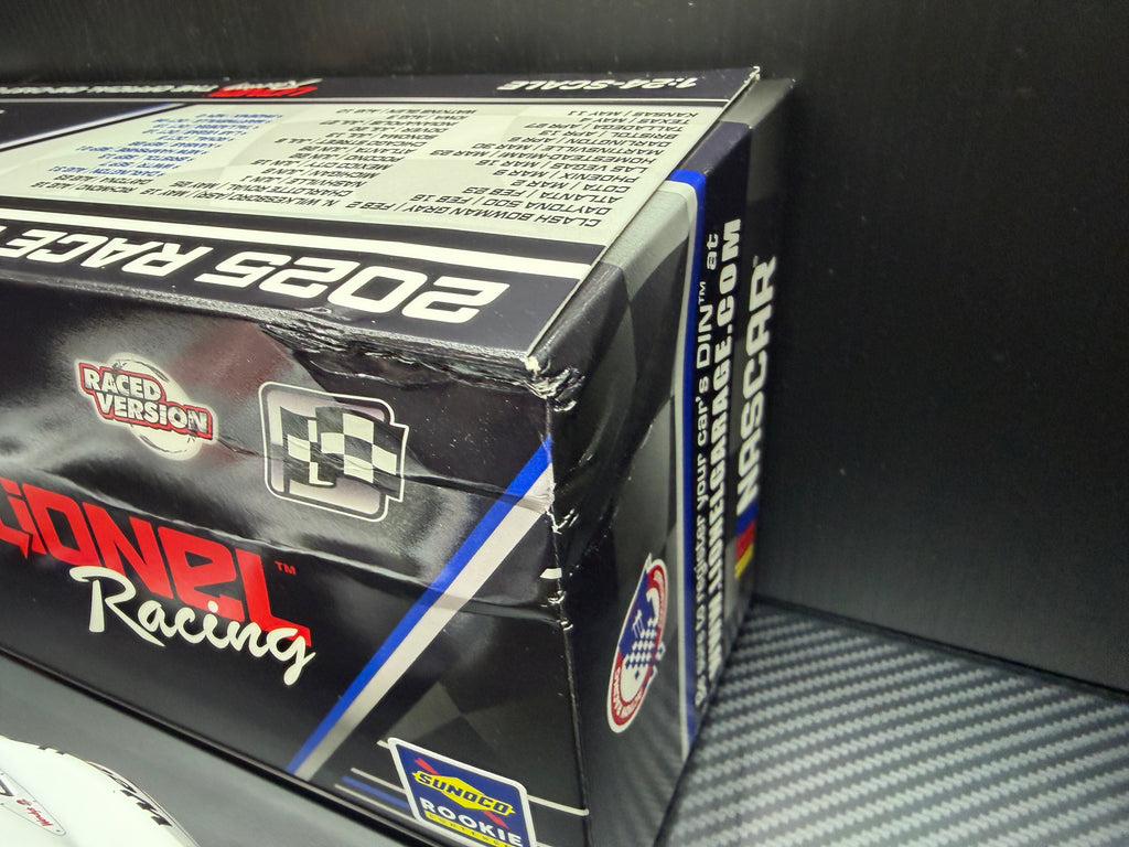2025 Shane van Gisbergen 1:24 WeatherTech Chicago Street Course Race Win DAMAGED BOX Diecast